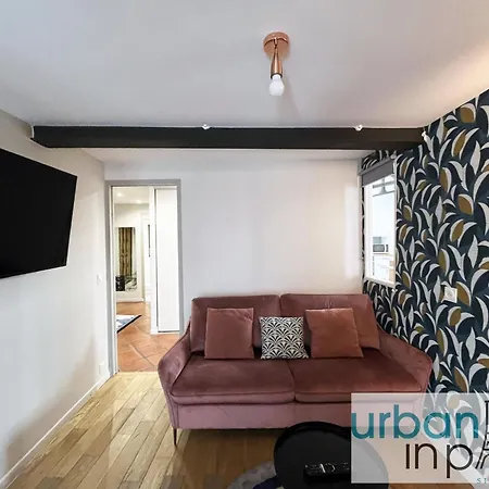 Urban Flat 161 - Luxury 4 Bedrooms * Париж