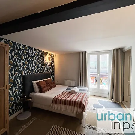 Daire Urban Flat 161 - Luxury 4 Bedrooms