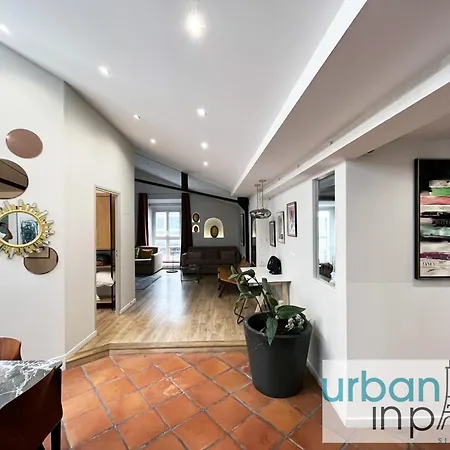 Urban Flat 161 - Luxury 4 Bedrooms Апартаменты Париж
