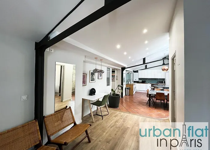 Urban Flat 161 - Luxury 4 Bedrooms 公寓 *